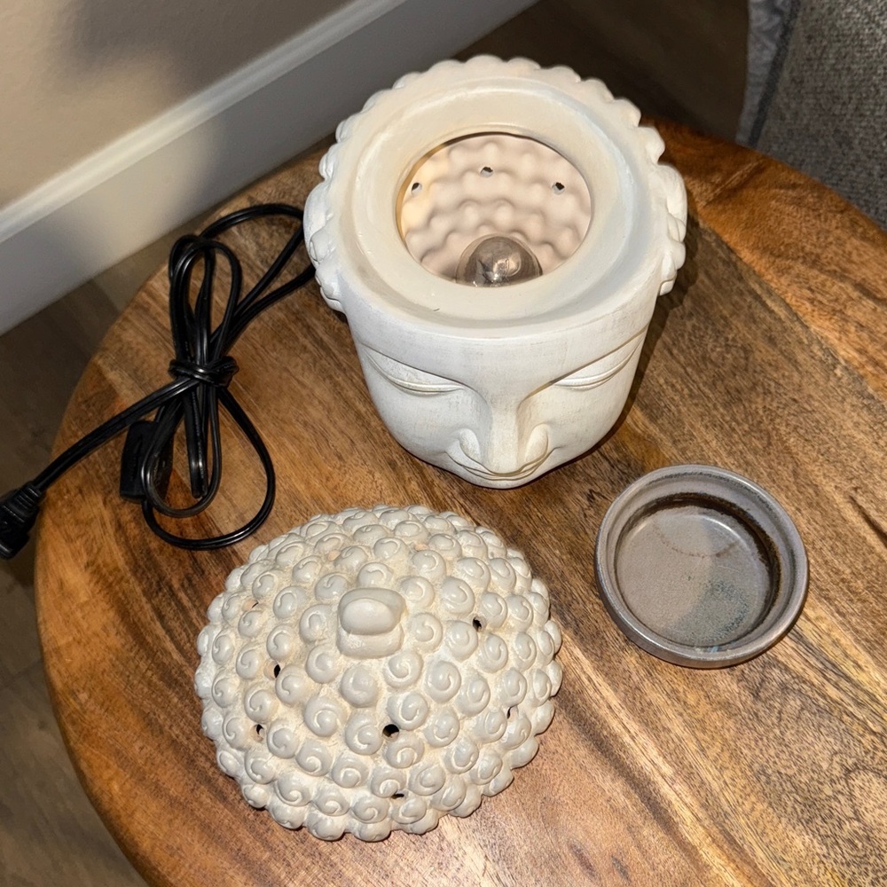 Scentsy Bali Ceramic Wax Warmer - Picture 4 of 7